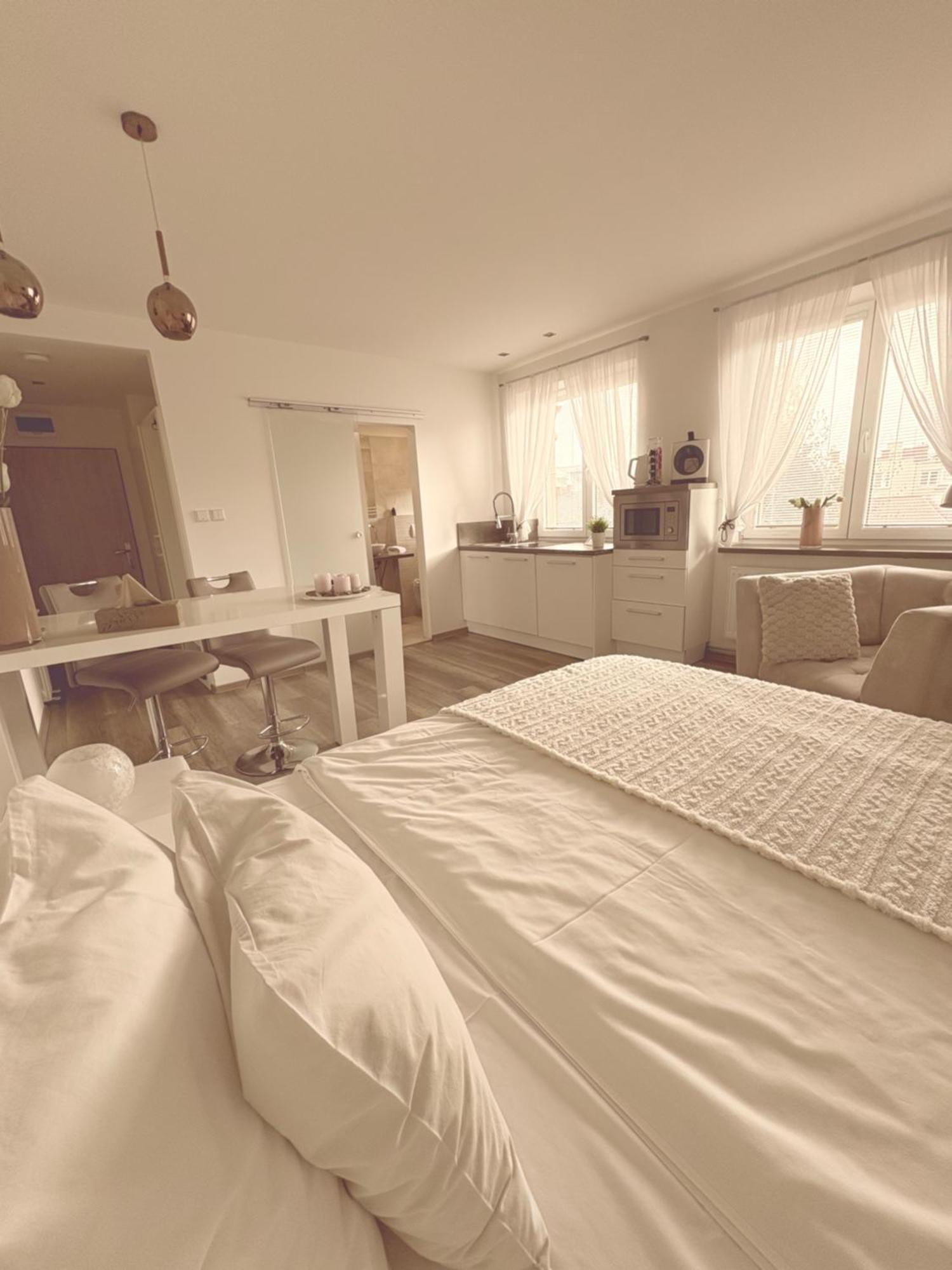 Trio Apartments Ostrava Eksteriør bilde